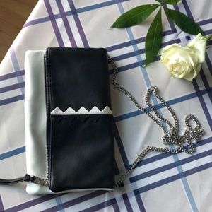 Steve Madden Faux Leather geometric Crossbody Bag